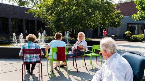the hogeweyk|alzheimer's village netherlands.